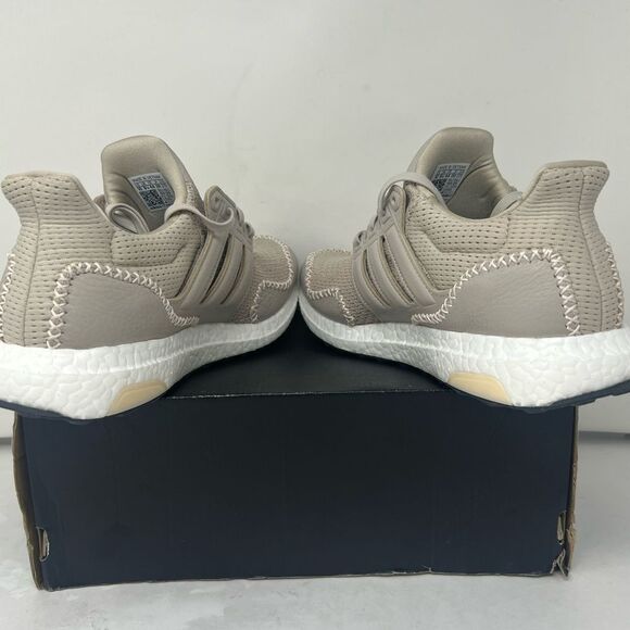 Adidas Ultraboost 1.0 Wonder Beige - Picture 5 of 7